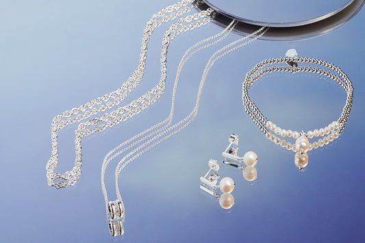 30 Unique Bridesmaid Proposal Ideas