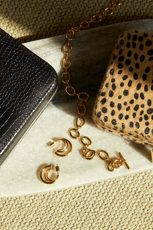 Estella Bartlett HQ Favourites