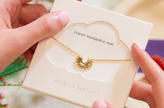 Mother-Daughter Gift Ideas: Jewellery to Celebrate Your Bond