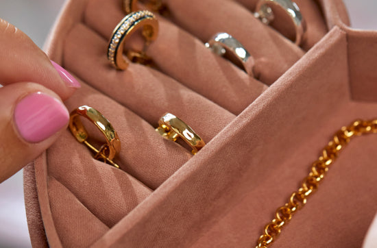 How to Pack Jewellery for Your Next Holiday