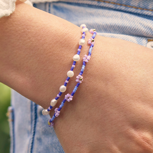 EB's Guide to Friendship Bracelets