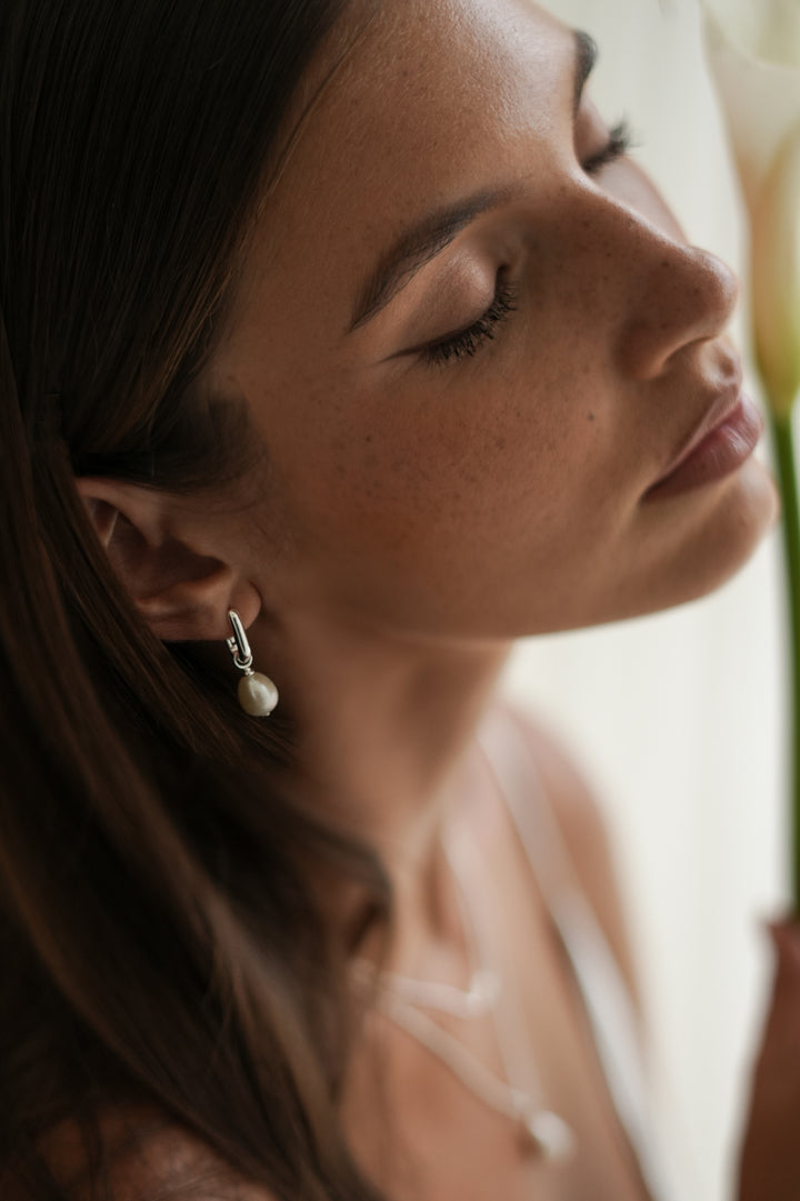 Pearl Drop Link Earrings