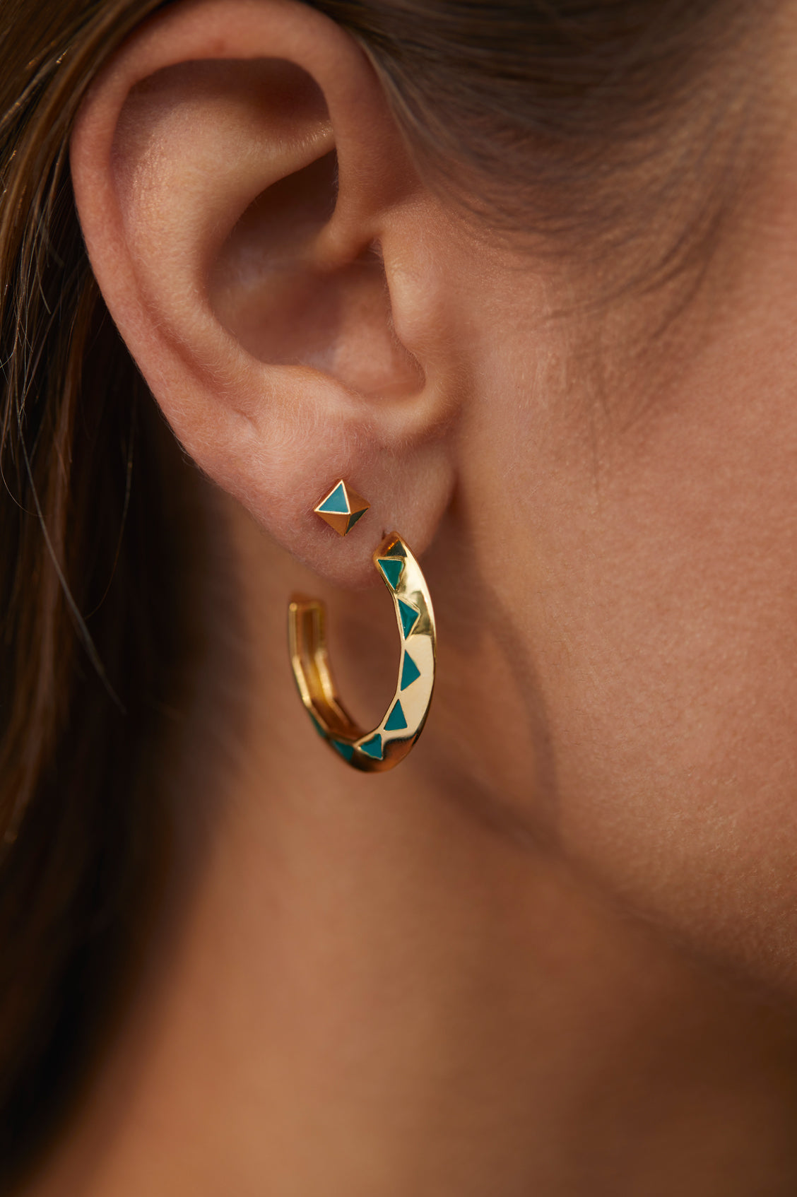 Quilted Inlay Pyramid Studs