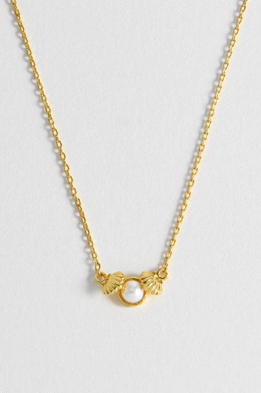 Pearl Scallop Pendant Necklace