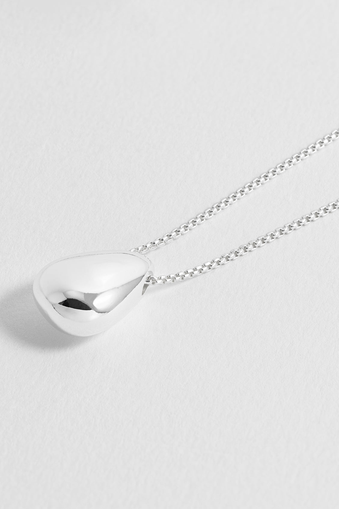 Teardrop Pendant Necklace