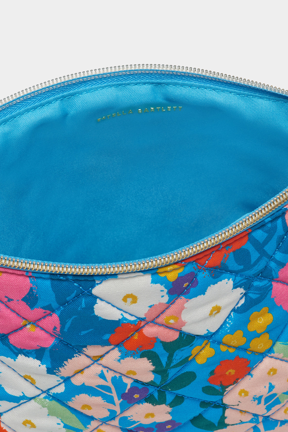 Medium Pouch