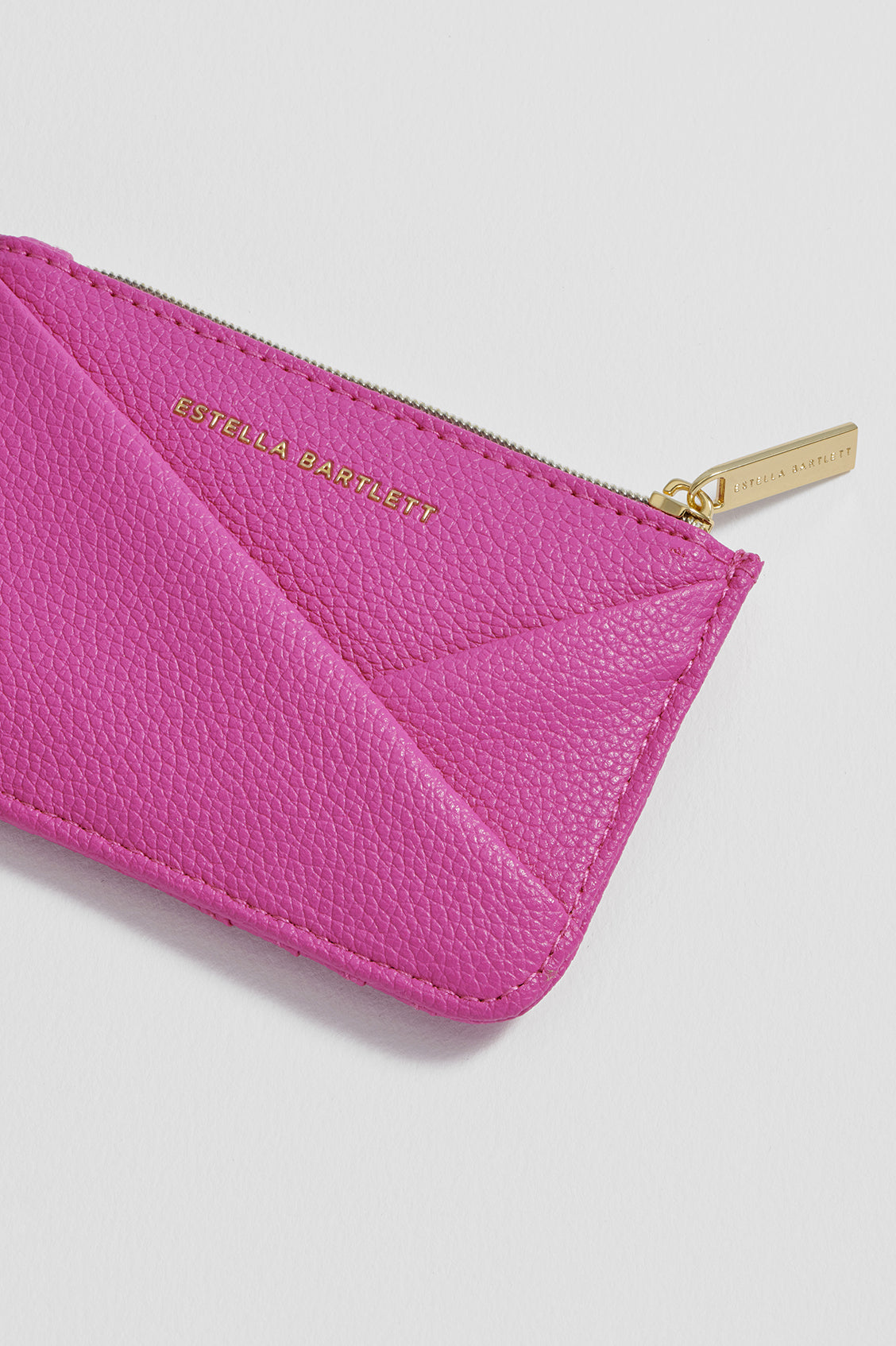 Puffy Pleated Card Purse