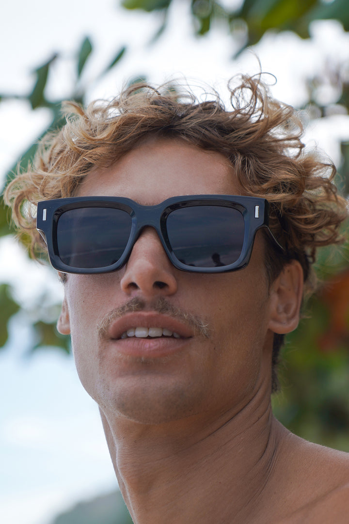 Rio Black Wayfarer Unisex Sunglasses