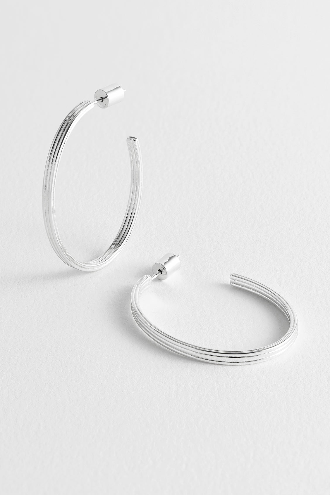 Large Grooved Oval Hoops