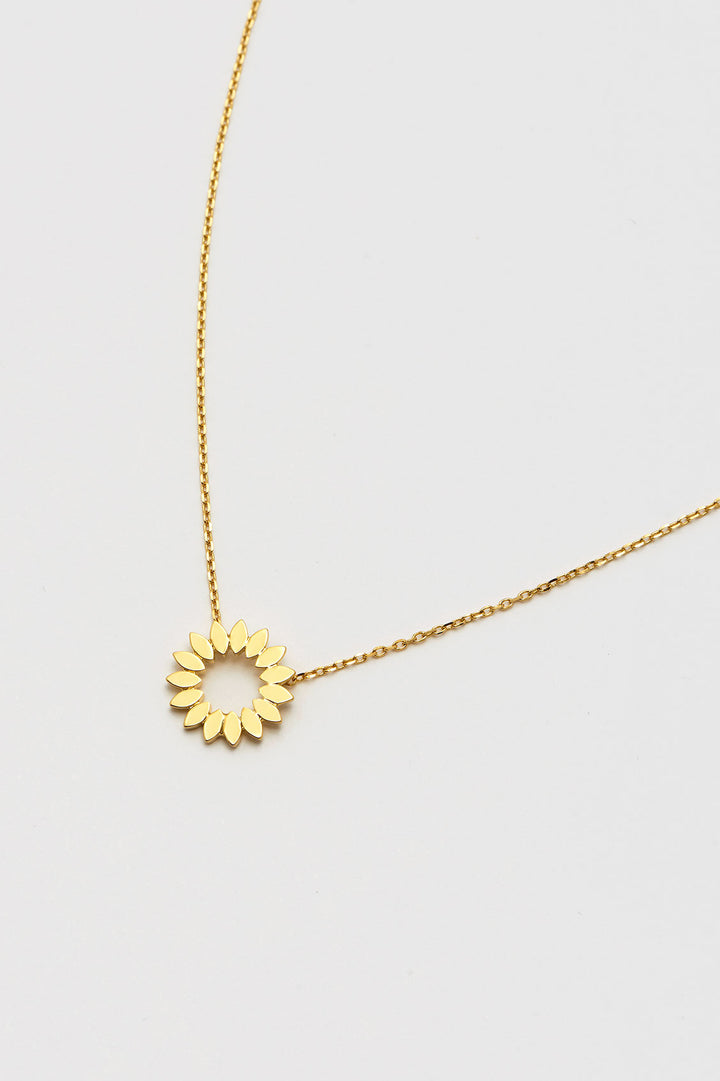 Modern Flower Necklace