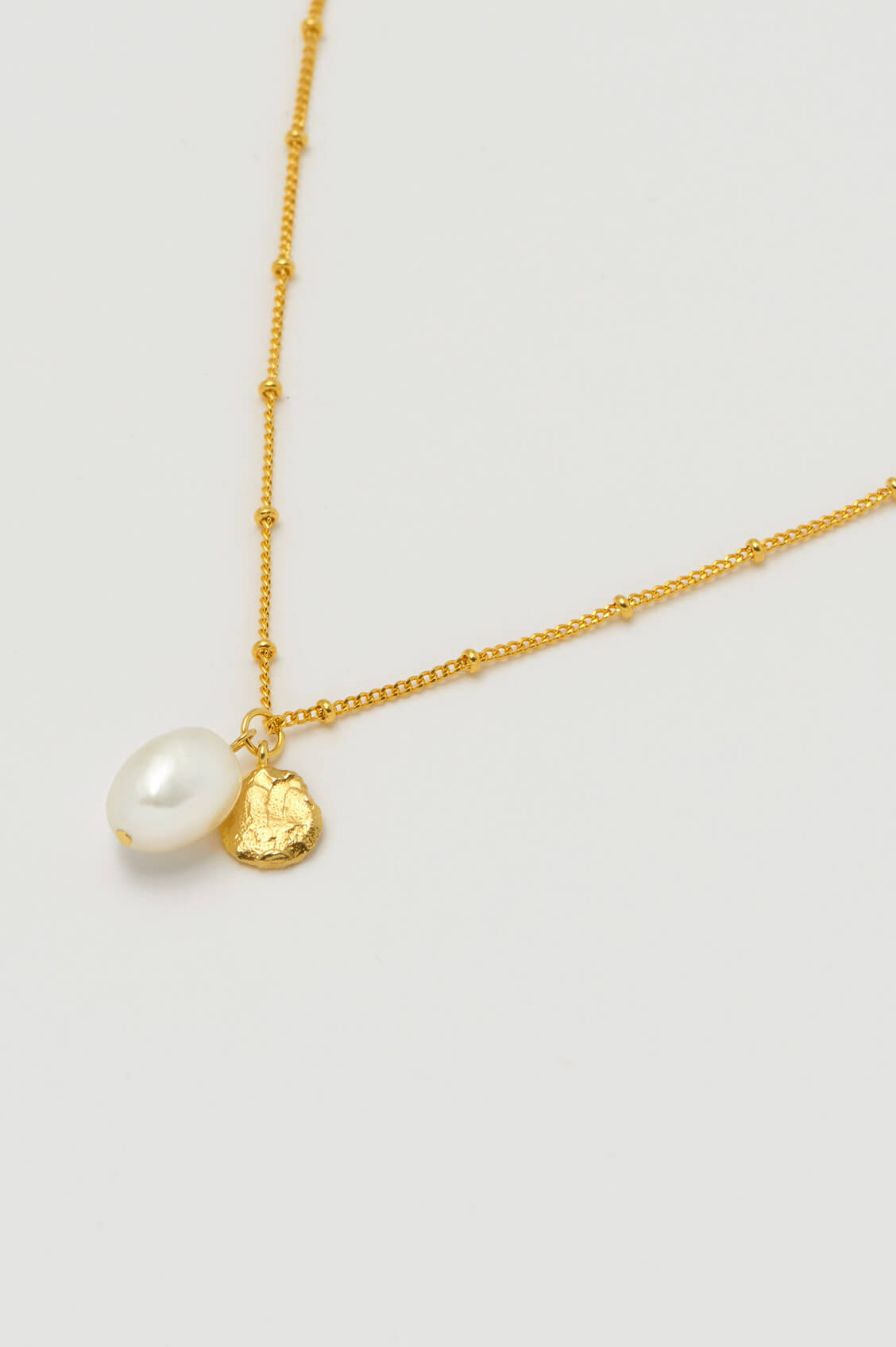 Double Charm Textured Coin and Baroque Pearl Necklace